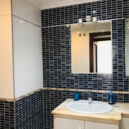Apartamento Arosa Playa *